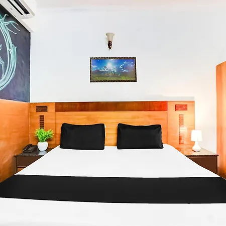 Hotel O Paharganj Near Railway Station Formerly Chand Palace